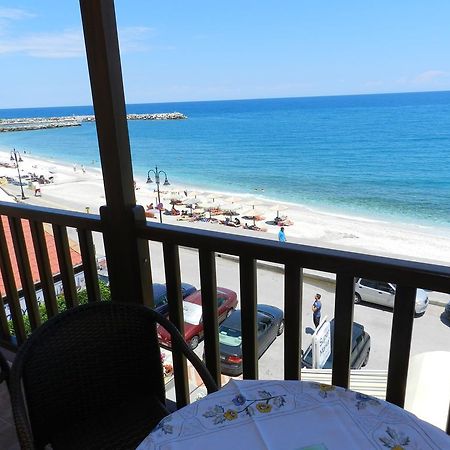 Amelia Beach Apartments Agios Ioannis  Zewnętrze zdjęcie
